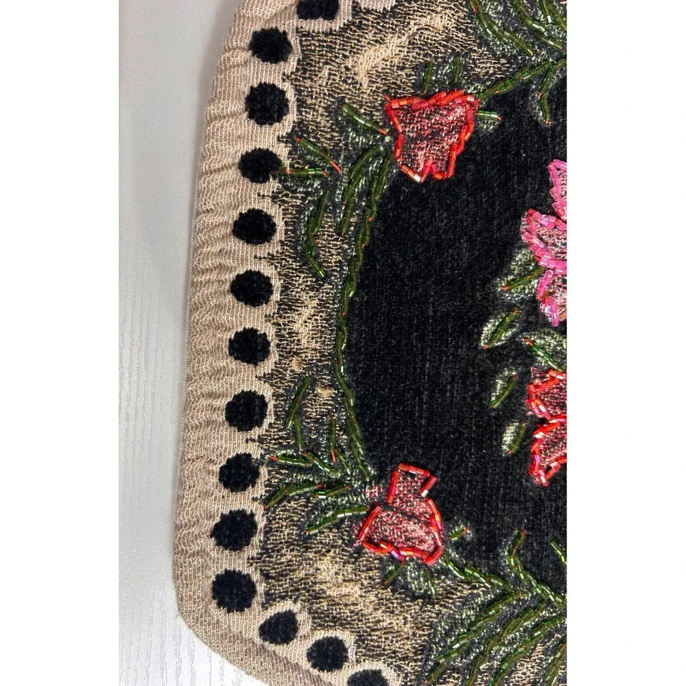 Vintage Hexagonal Velvet Floral Beaded Table Dresser Runner Tassel Accent